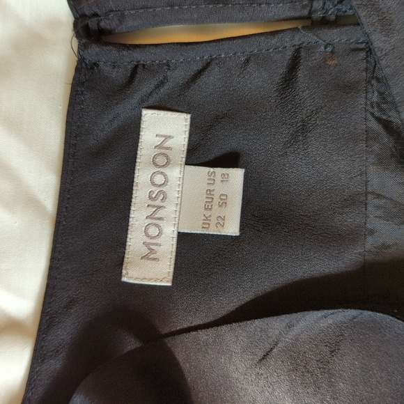 Monsoon Sleeveless & Elegant sz18 Navy & Pale Green Dress - Picture 5 of 5